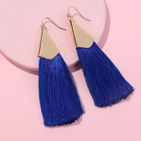 Geometric Fan Fringe Tassel Earrings - Picture 3 of 5